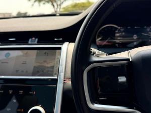 Land Rover Discovery Sport D200 R-Dynamic HSE - Image 10