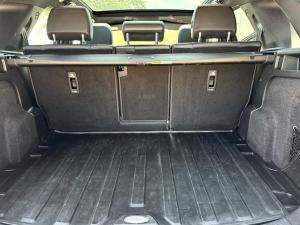 Land Rover Discovery Sport D200 R-Dynamic HSE - Image 16