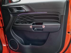GWM Tank 300 2.0T HEV Super Luxury 4WD - Image 18