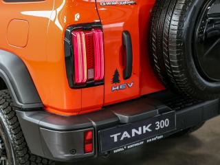 GWM Tank 300 2.0T HEV Super Luxury 4WD