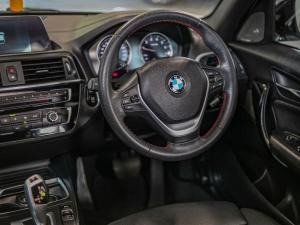 BMW 1 Series 118i 5-door auto - Image 12