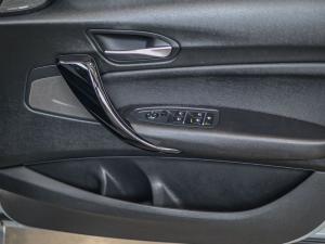 BMW 1 Series 118i 5-door auto - Image 18