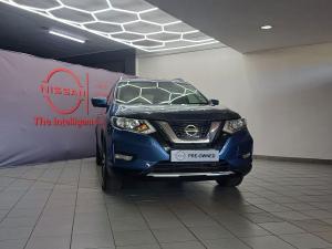 Nissan X-Trail 2.5 4x4 Tekna - Image 1