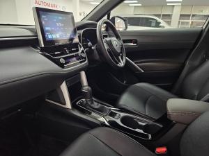 Toyota Corolla Cross 1.8 HEV XS - Image 7