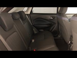 Toyota Starlet 1.5 XR manual - Image 12