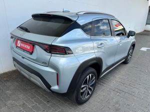 Toyota Starlet Cross 1.5 XR auto - Image 2