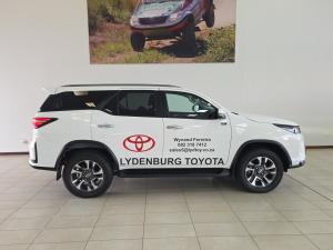 Toyota Fortuner 2.4GD-6 auto - Image 3