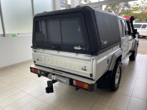 Toyota Land Cruiser 79 4.5D-4D V8 double cab LX - Image 2