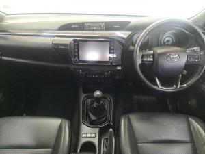 Toyota Hilux 2.8GD-6 double cab 4x4 Legend 50 - Image 6