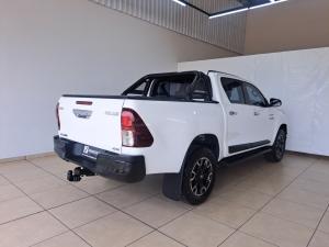 Toyota Hilux 2.8GD-6 double cab 4x4 Legend 50 - Image 2