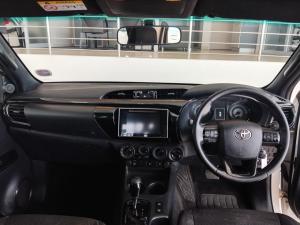 Toyota Hilux 2.8GD-6 Xtra cab 4x4 Legend 50 auto - Image 6