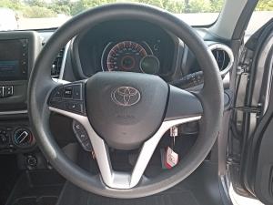 Toyota Vitz 1.0 XR auto - Image 8