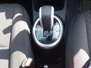 Toyota Vitz 1.0 XR auto - Image 11