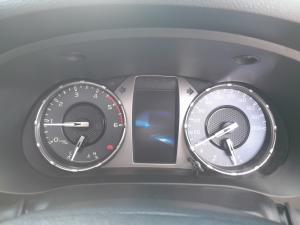 Toyota Hilux 2.8GD-6 48V double cab Raider - Image 11