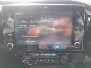 Toyota Hilux 2.8GD-6 48V double cab Raider - Image 13