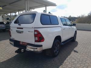 Toyota Hilux 2.8GD-6 48V double cab Raider - Image 2