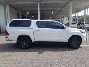 Toyota Hilux 2.8GD-6 48V double cab Raider - Image 3