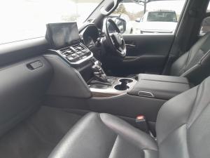Toyota Land Cruiser 300 3.5T ZX - Image 7