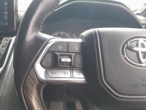 Toyota Land Cruiser 300 3.5T ZX - Image 9