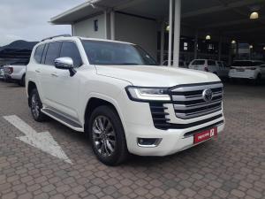 Toyota Land Cruiser 300 3.5T ZX - Image 1