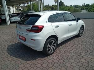 Toyota Starlet 1.5 XR auto - Image 2