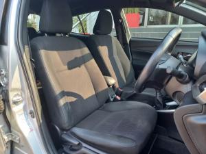 Toyota Yaris 1.5 Xs - Image 14