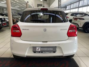 Suzuki Swift 1.2 GLX AMT - Image 5