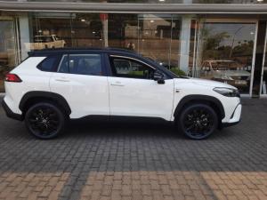 Toyota Corolla Cross 1.8 GR-S Hybrid - Image 3