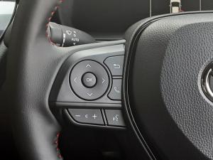 Toyota Corolla Cross 1.8 GR-S Hybrid - Image 9