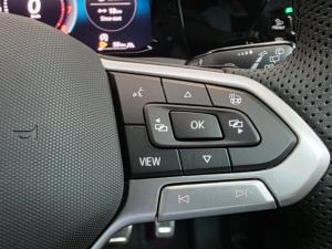 Volkswagen Golf 1.4 TSI R-LINE + Tiptronic - Image 11