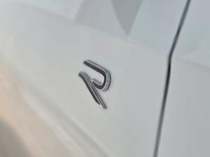 Volkswagen Golf 1.4 TSI R-LINE + Tiptronic - Image 21