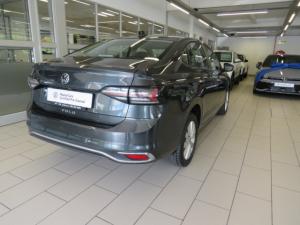 Volkswagen Polo 1.6 Life - Image 14