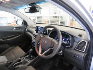 Hyundai Tucson 2.0 Premium automatic - Image 9