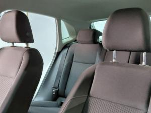 Volkswagen Polo 1.0 TSI Comfortline DSG - Image 7