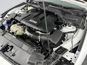 Ford Mustang 5.0 GT automatic - Image 20
