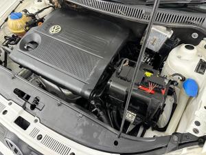 Volkswagen Polo 1.6 Trendline - Image 20