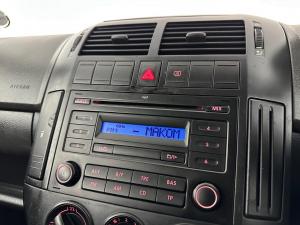 Volkswagen Polo 1.6 Trendline - Image 7
