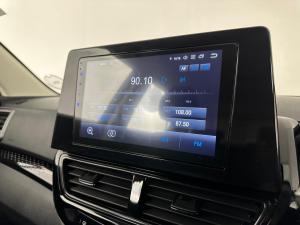 Mahindra XUV3XO 1.2T MX2 automatic - Image 6