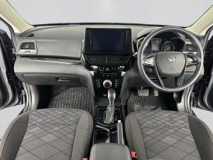 Mahindra XUV3XO 1.2T MX2 automatic - Image 8