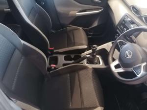 Nissan Magnite 1.0 Visia - Image 13