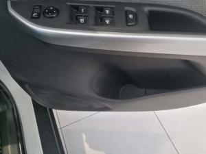 Nissan Magnite 1.0 Visia - Image 14