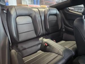 Ford Mustang 5.0 GT fastback - Image 12