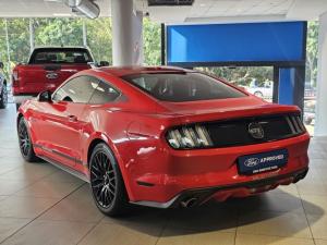 Ford Mustang 5.0 GT fastback - Image 6