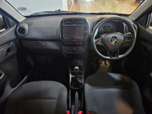 Renault Kwid 1.0 Techno manual - Image 8