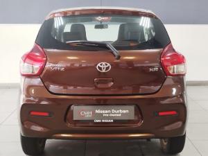 Toyota Vitz 1.0 XR manual - Image 10