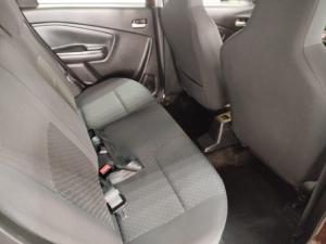 Toyota Vitz 1.0 XR manual - Image 6