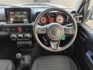 Suzuki Jimny 1.5 GLX AllGrip 3-door manual - Image 12
