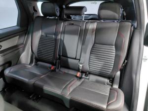 Land Rover Discovery Sport D200 R-Dynamic SE - Image 8