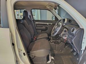 Suzuki S-Presso 1.0 S-Edition manual - Image 8