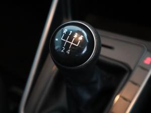 Volkswagen Polo hatch 1.0TSI Trendline - Image 17